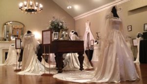 Oaklands Mansion Presents Red-The Heart of the Wedding