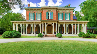 Oaklands Mansion self-guided tours