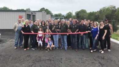 Ribbon Cutting for Murfreesboro Storage