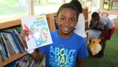 Murfreesboro Book Bus