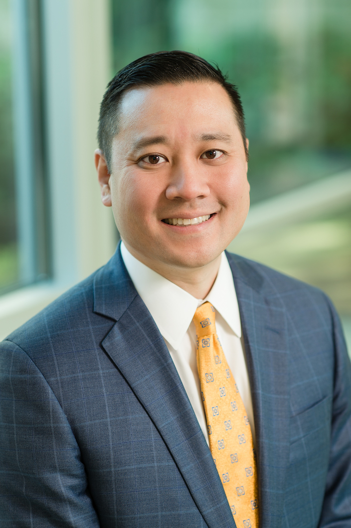 Dr. Julian Yang