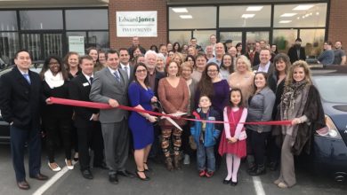 Ribbon Cutting for Edward Jones Financial Advisor