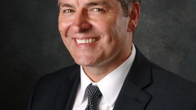 Dr. Greg James, Saint Thomas