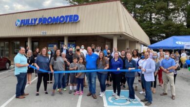 Ribbon Cutting for Fully Promoted Murfreesboro