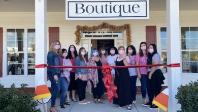 Ribbon Cutting for Shabby 2 Chic Salon Suites & Boutiques