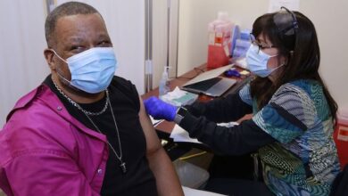 TVHS Veteran gets Moderna COVID-19 vaccine