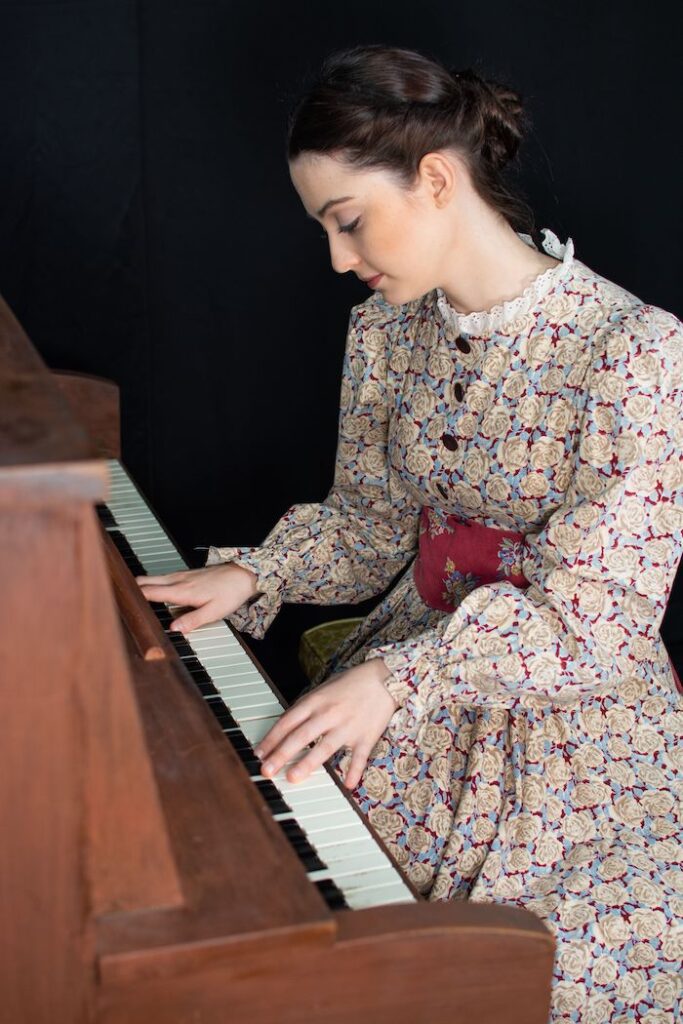 Grace Montague as Beth March
