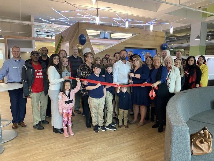 Ribbon Cutting for Magnolia Ridge Realty