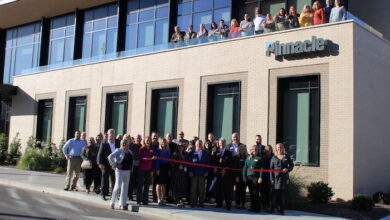 Ribbon Cutting for Pinnacle Bank