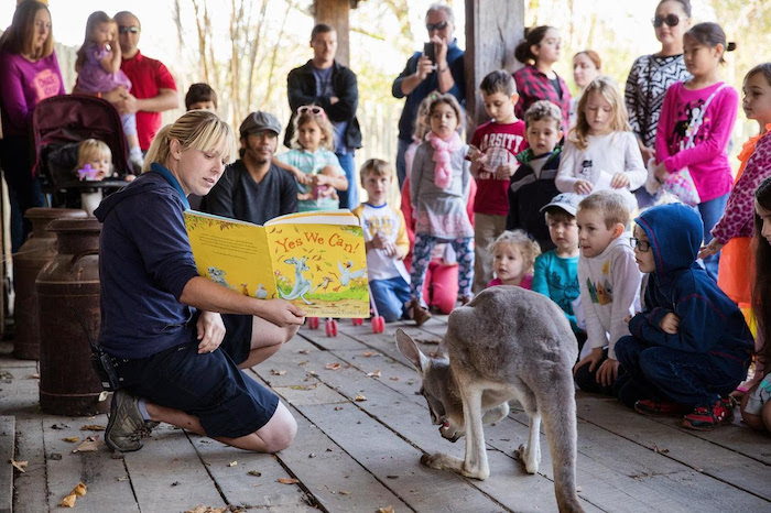 Storytime at Nashville Zoo