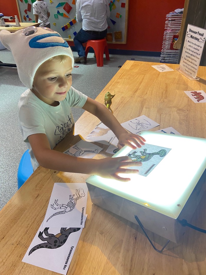 Discovery Center Recognizes World Autism Awareness