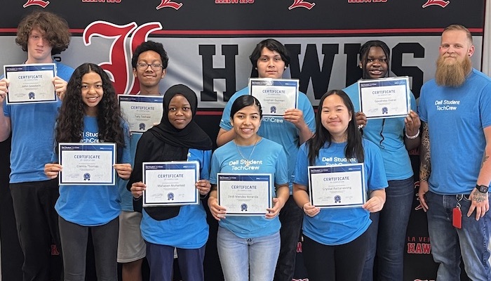 LaVergne Middle Tech Crew earn Dell certification