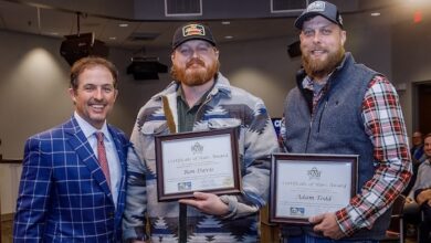 Mayor Shane McFarland recognizes Adam Todd and Ron Davis as STARS