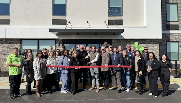 Ribbon Cutting for Extended Stay America Premier Suites