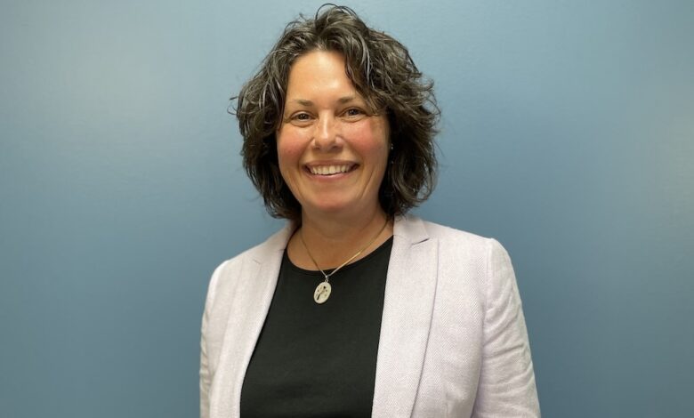 Dr. Liz Rueby