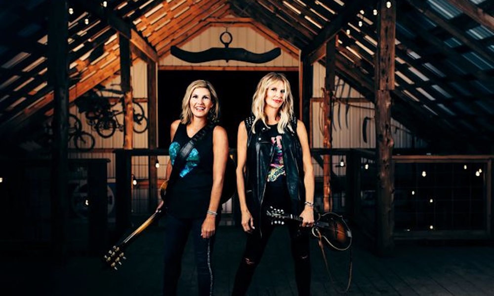 Friday Night Live Concert featuring Sister's Wade Revival and The HipWaders