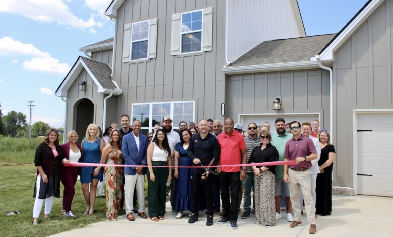 HOPE HOUSE at Magnolia Grove by Dalamar Homes Ribbon Cutting