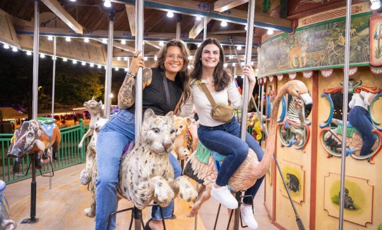 Nashville Zoo's Sunset Safari Turns on the Southern Charm