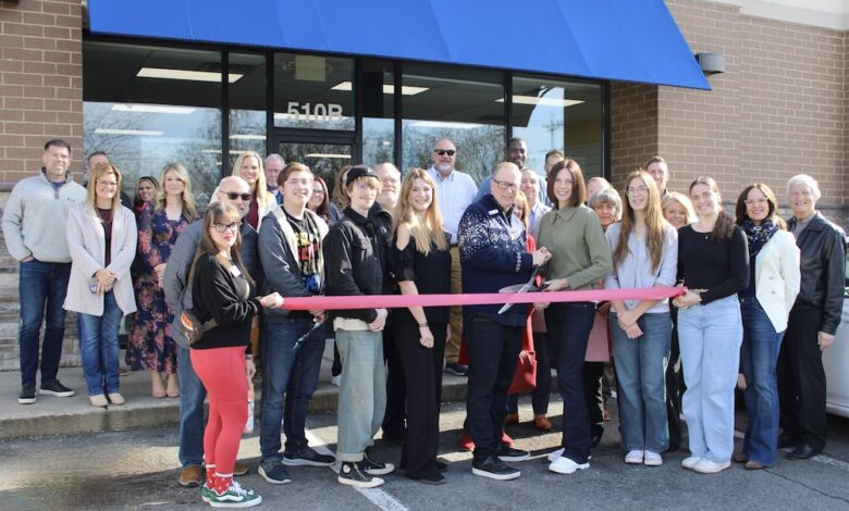 Bricks & Minifigs Murfreesboro Ribbon Cutting