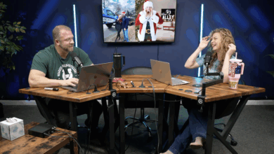 John & Jen Show - Christmas Events, Parade Updates & In-N-Out Madness