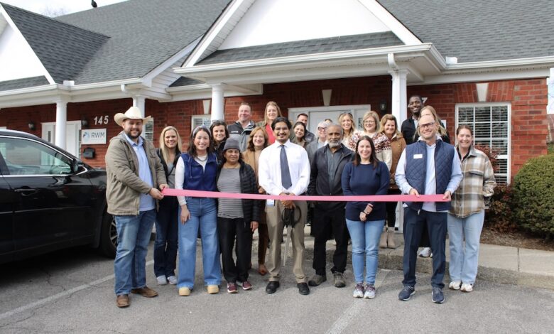 Integrated Skin Institute Ribbon Cutting
