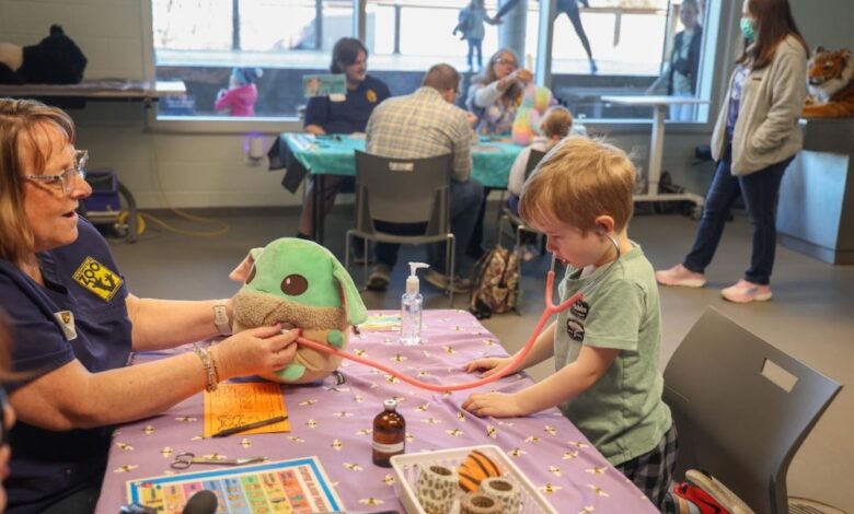 Nashville Zoo Annual Teddy Bear Clinic