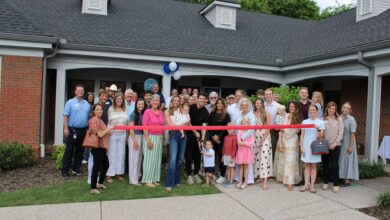 Riverview Eye Ribbon Cutting