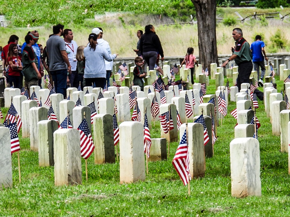 Stones River National Battlefield en Murfreesboro — sitio preservado de la Guerra Civil dentro de los límites de la ciudad