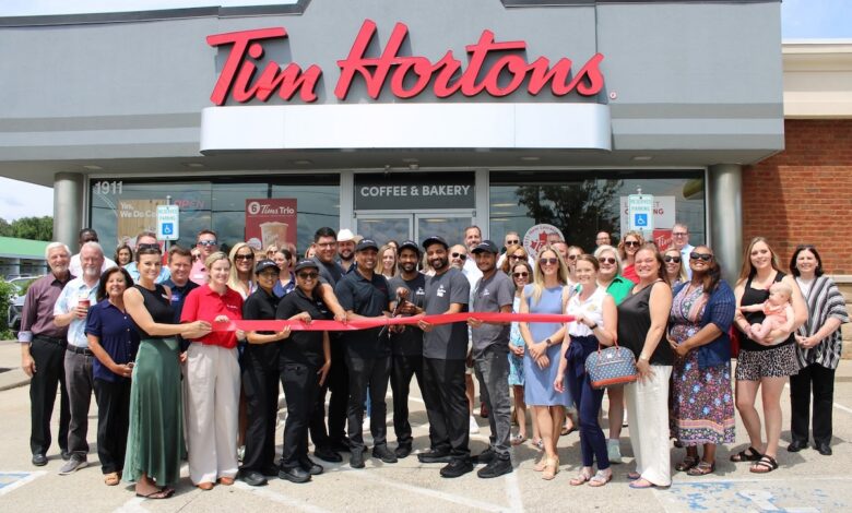 Tim Hortons Coffee & Bakery Ribbon Cutting