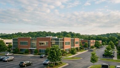 A low-rise office and light-industrial business park in Murfreesboro