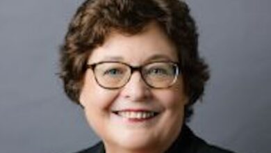 Lynne Farrar
